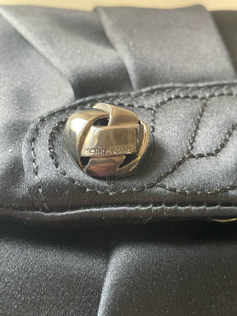 Henri Bendel Knot Mi Satin Clutch Shoulder Bag Black NWOT Henri Bendel - Picture 12 of 17
